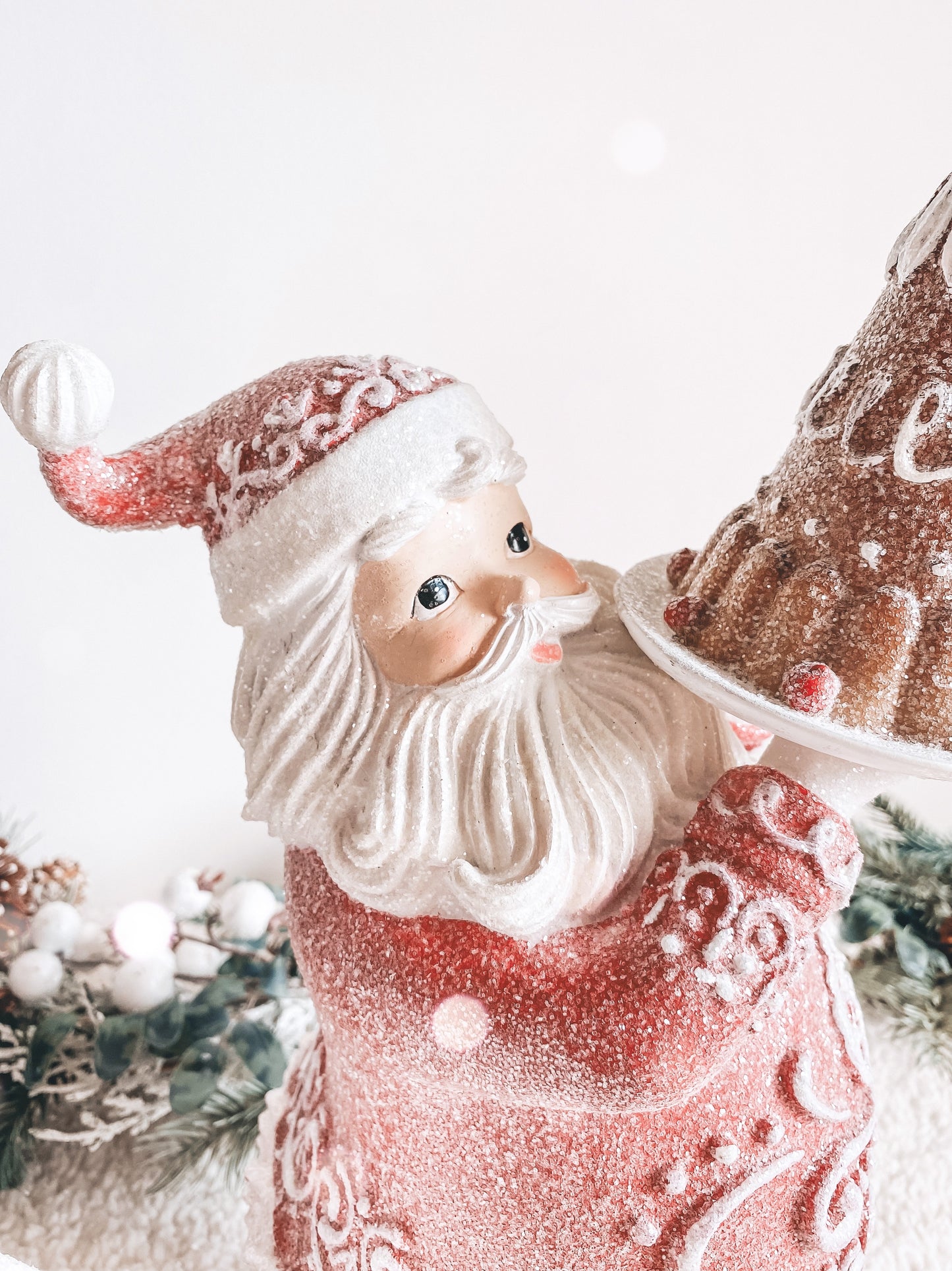 Red Gingerbread Santa with Cake
