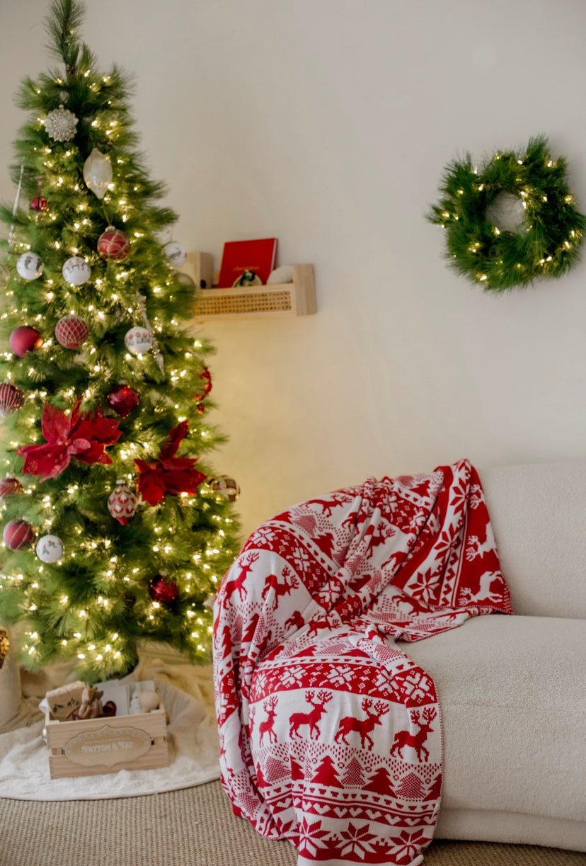 Cosy Christmas in July Blanket